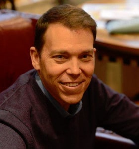 Photo RootsTech keynote speakers 2016 Bruce Feiler